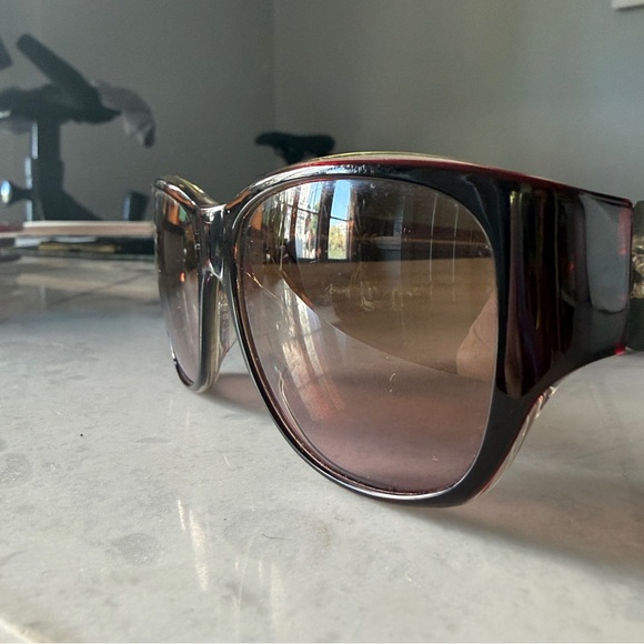 Tory Burch Tortoise Sunglasses - Picture 8 of 10